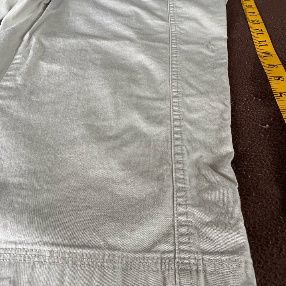Casual Khaki Christopher & Banks Capris - Picture 8 of 9